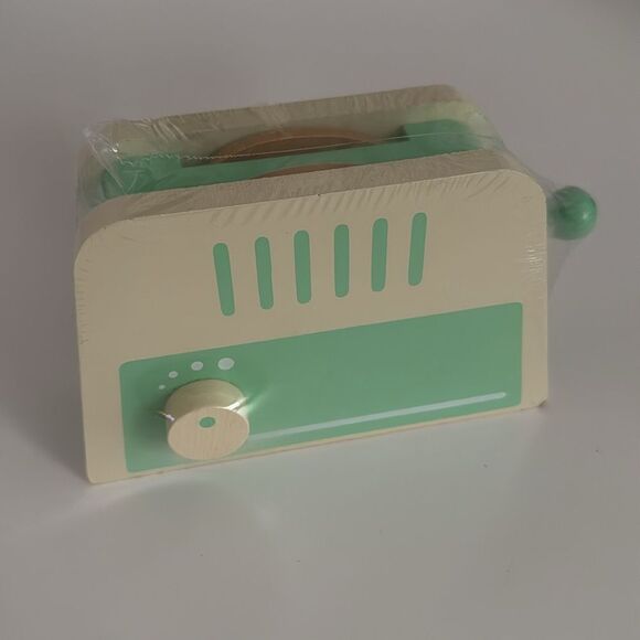 Imaginative Play Toaster Toy Green - Bullseye's Playground NWT - Picture 5 of 5
